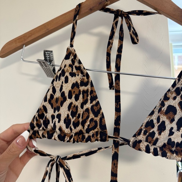 437 ‘The Sanders’ Bikini Top - Cheetah Print NEW - Picture 4 of 5